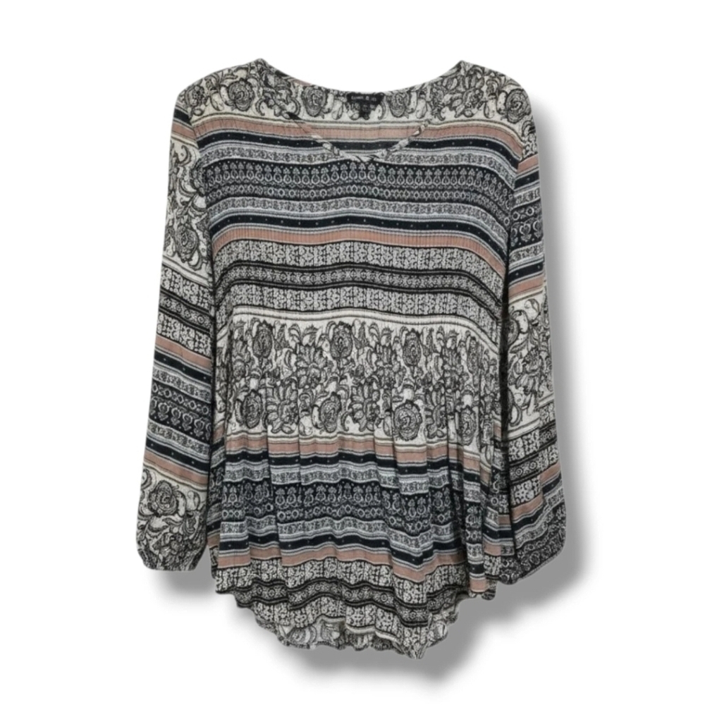 Sami & Jo Black and White Patterned Blouse